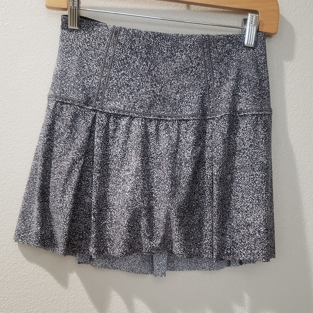 Lululemon skirt shorts